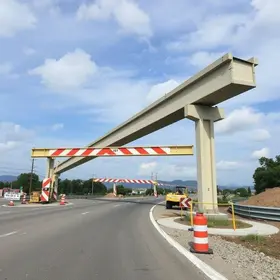 interdição total na Via Dutra